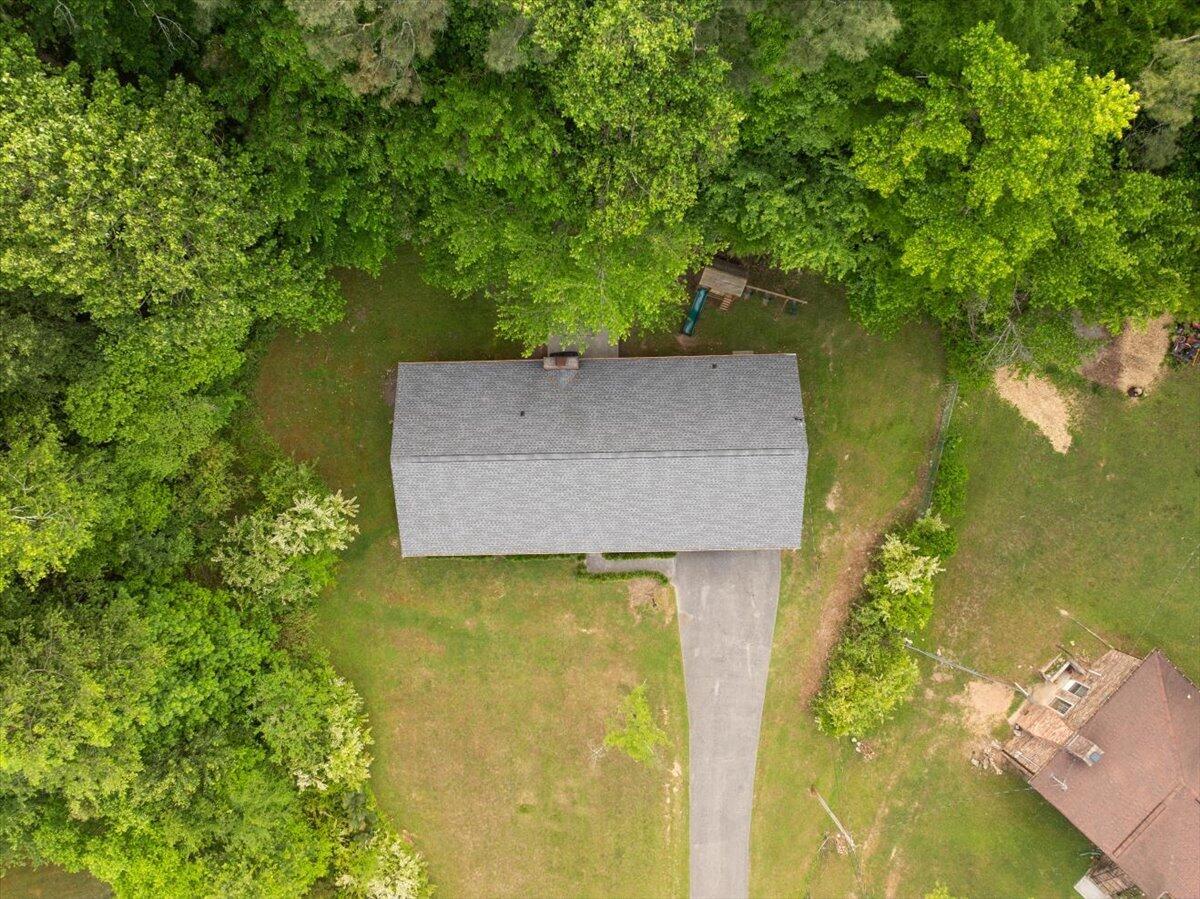 108 Pinewood Way Dalton, GA 30721 - Photo 30 of 35 37-DJI_20260422050956_0712_D