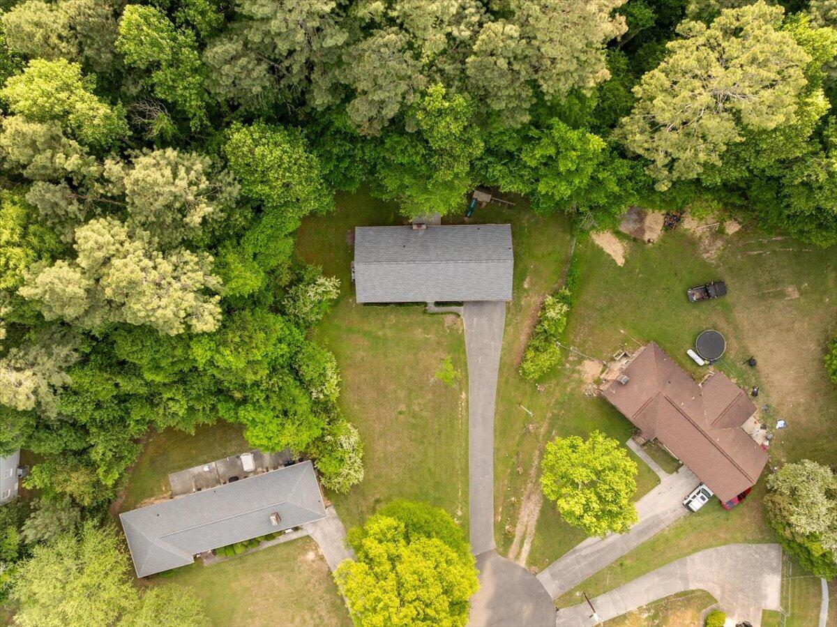 108 Pinewood Way Dalton, GA 30721 - Photo 31 of 35 38-DJI_20260422050934_0707_D