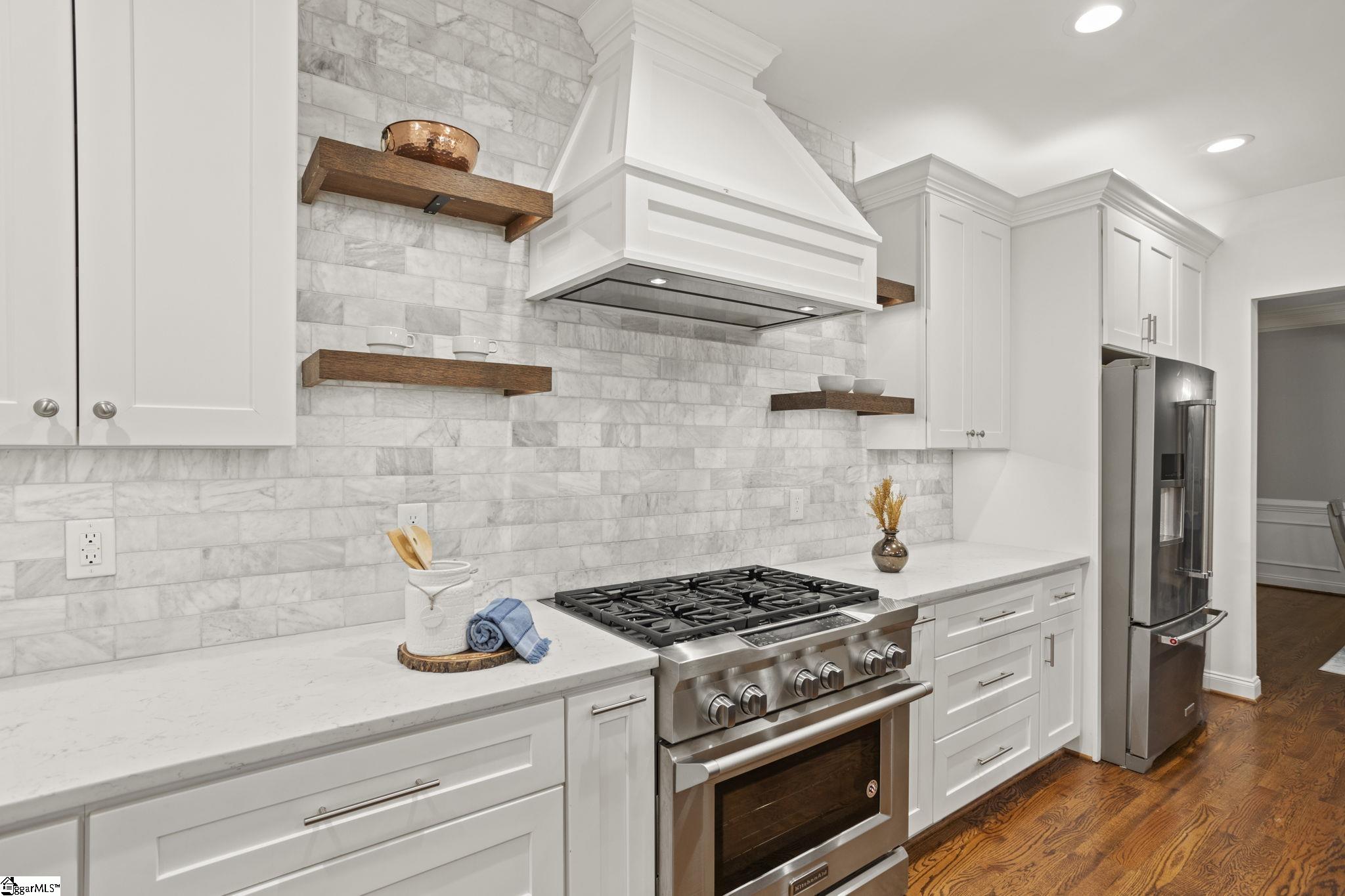 482 Old Rockhouse Road Greenville, SC 29609 - Photo 16 of 48