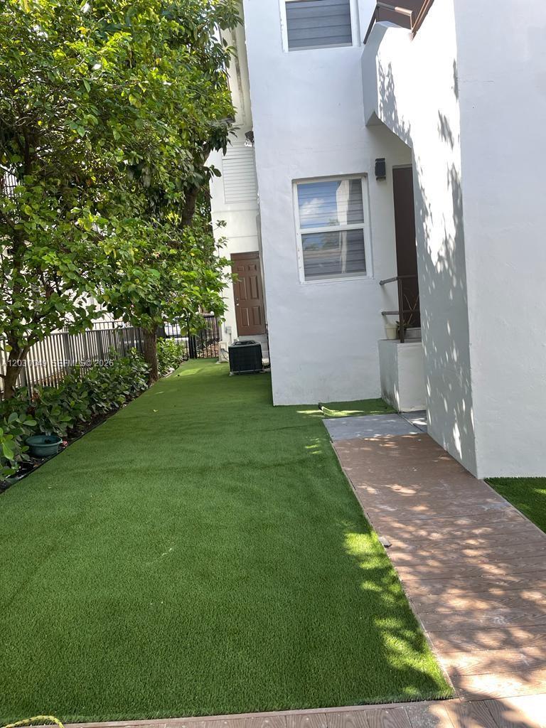 331 Southwest 11th Avenue Miami, FL 33130 - Photo 6 of 7