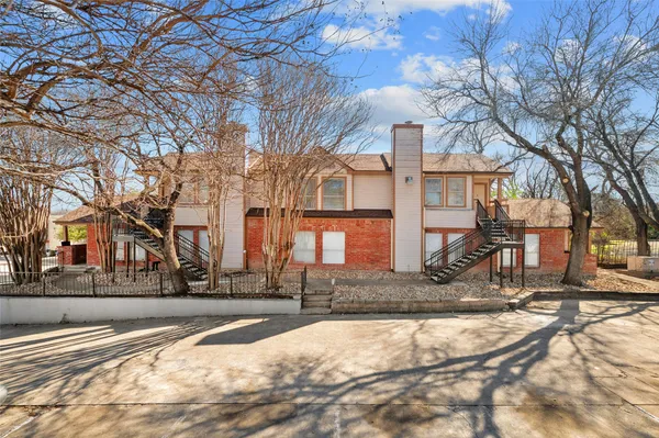 $750,000 | 7111 East Highway 290, Austin, TX 78723