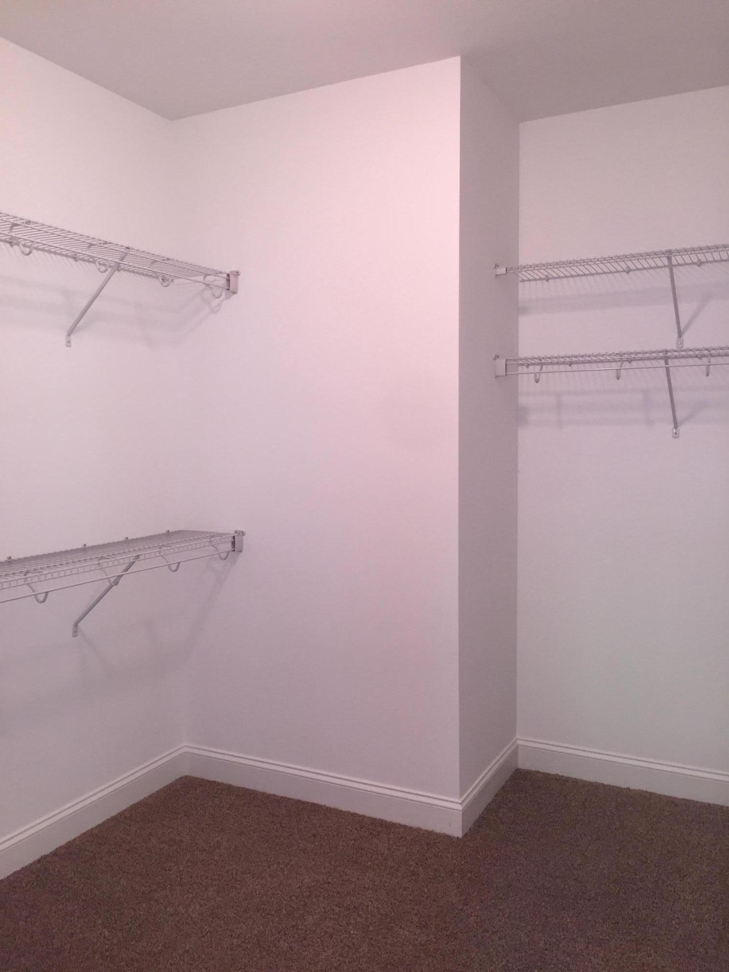 638 Gadd Road Hixson, TN 37343 - Photo 16 of 27 Closet