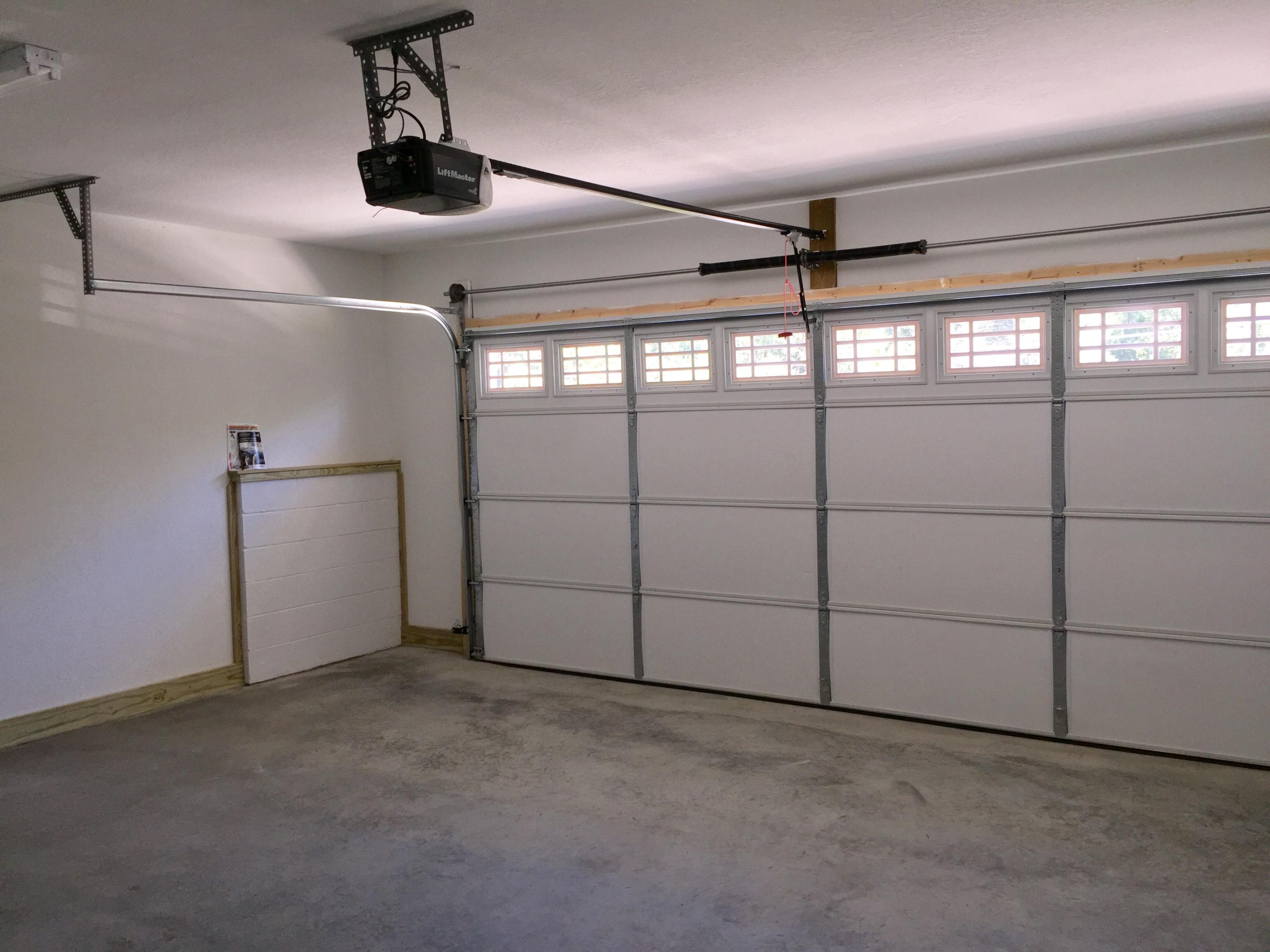 638 Gadd Road Hixson, TN 37343 - Photo 25 of 27 Garage