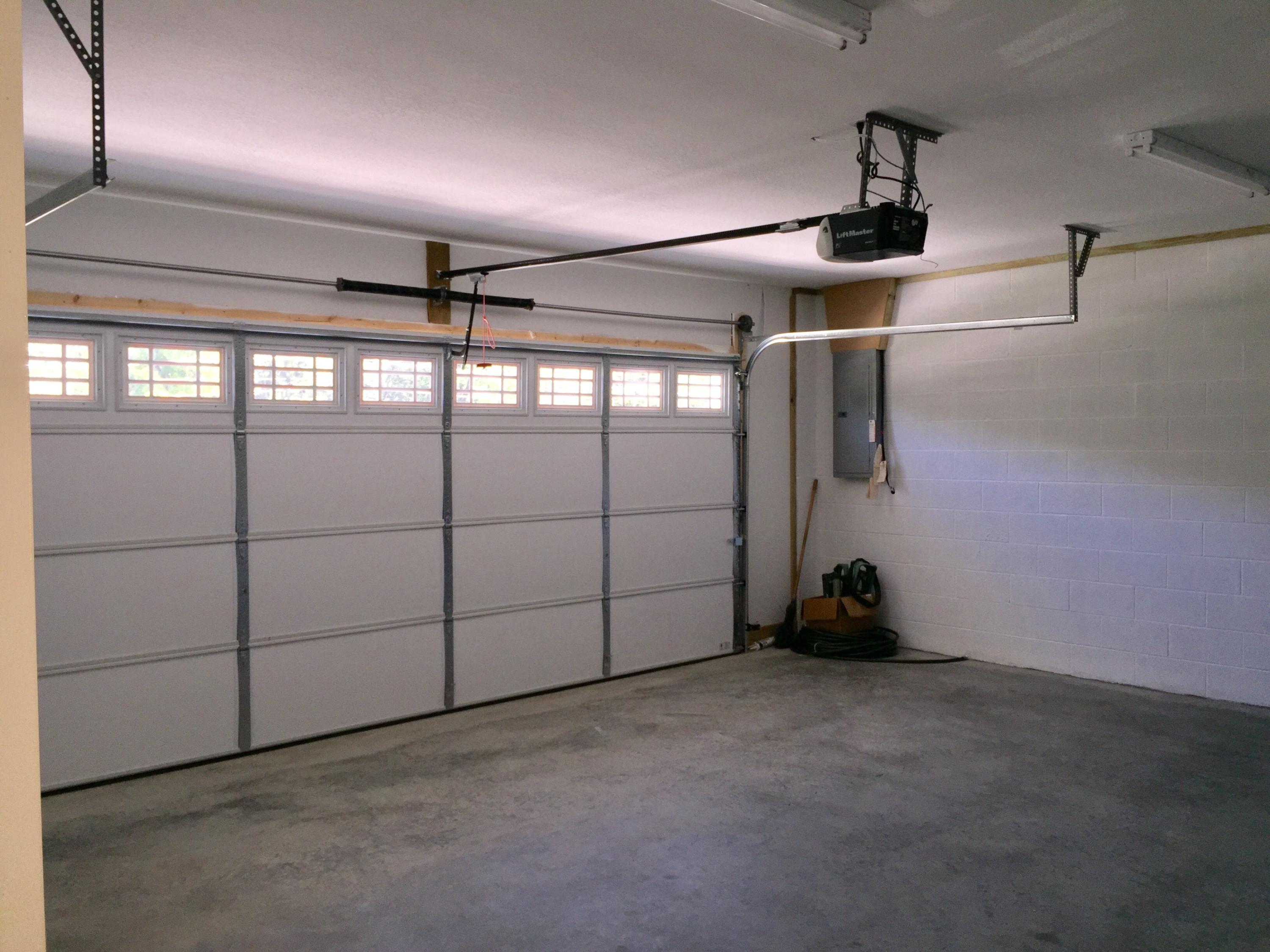 638 Gadd Road Hixson, TN 37343 - Photo 26 of 27 Garage