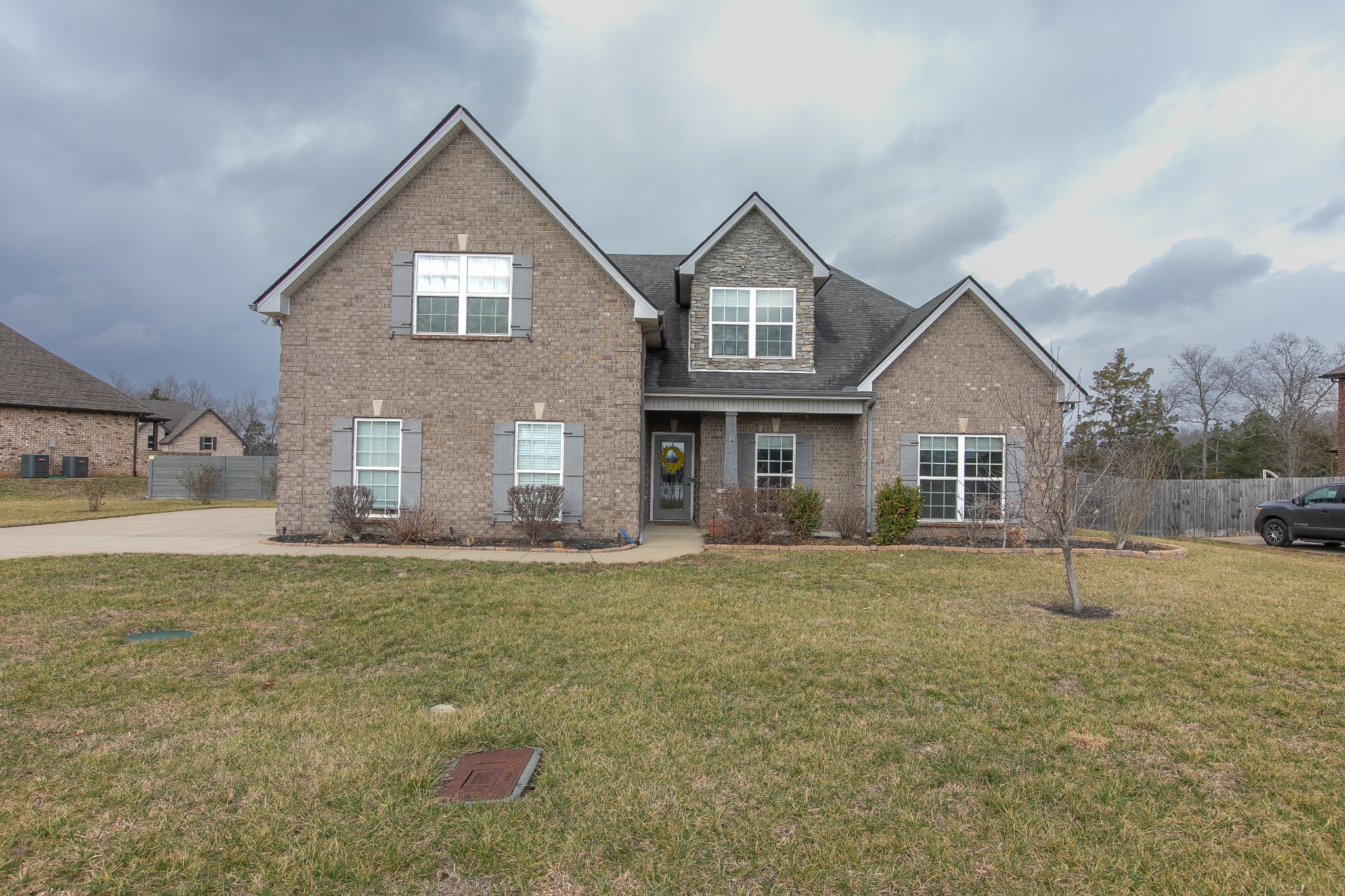 1102 Cascadeway Drive Murfreesboro, TN 37129 - Photo 2 of 45 a front view of a house with a yard