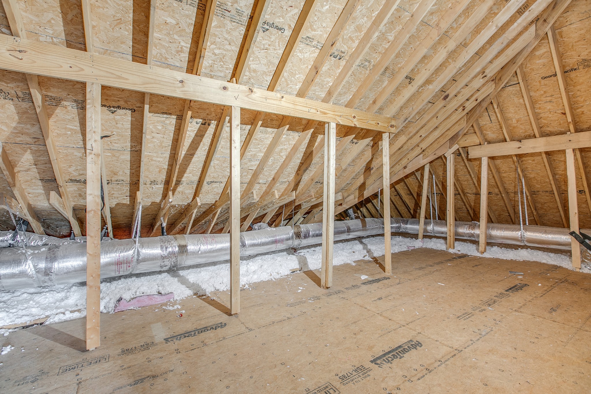 1102 Cascadeway Drive Murfreesboro, TN 37129 - Photo 34 of 45 a view of an empty room with wooden floor