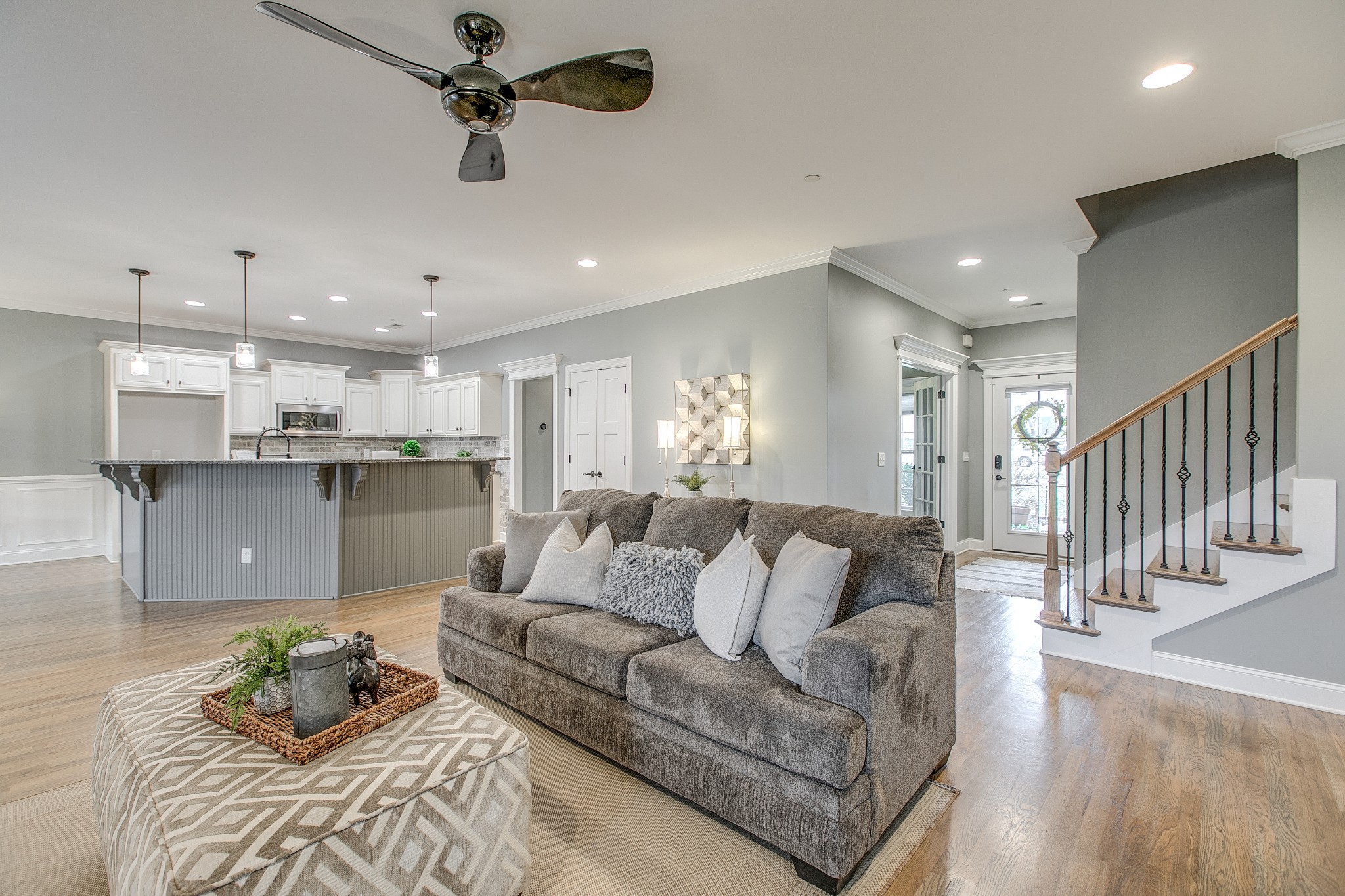 1102 Cascadeway Drive Murfreesboro, TN 37129 - Photo 10 of 45 a living room with furniture and kitchen view