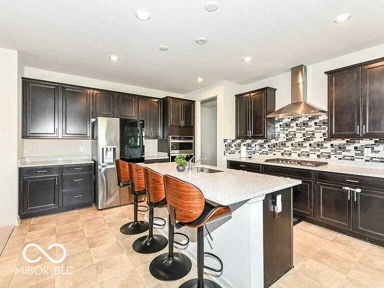 5528 Rothbury Road Westfield, IN 46062 - Photo 6 of 33