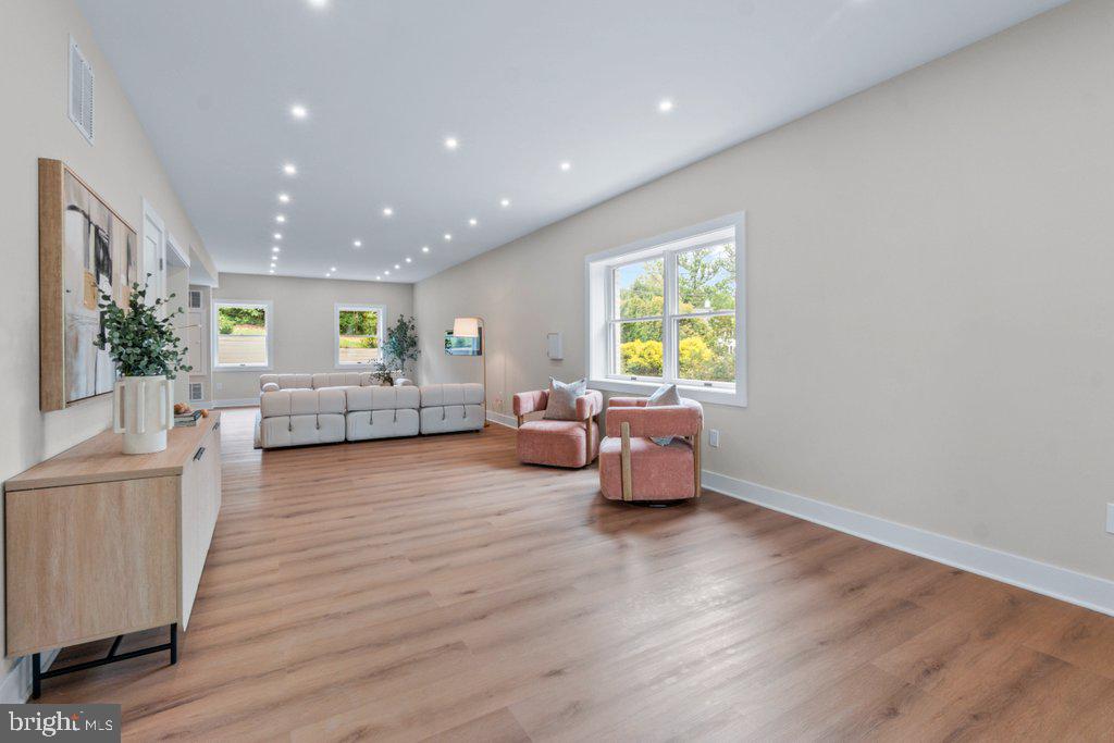 6002 Onondaga Road Bethesda, MD 20816 - Photo 57 of 70
