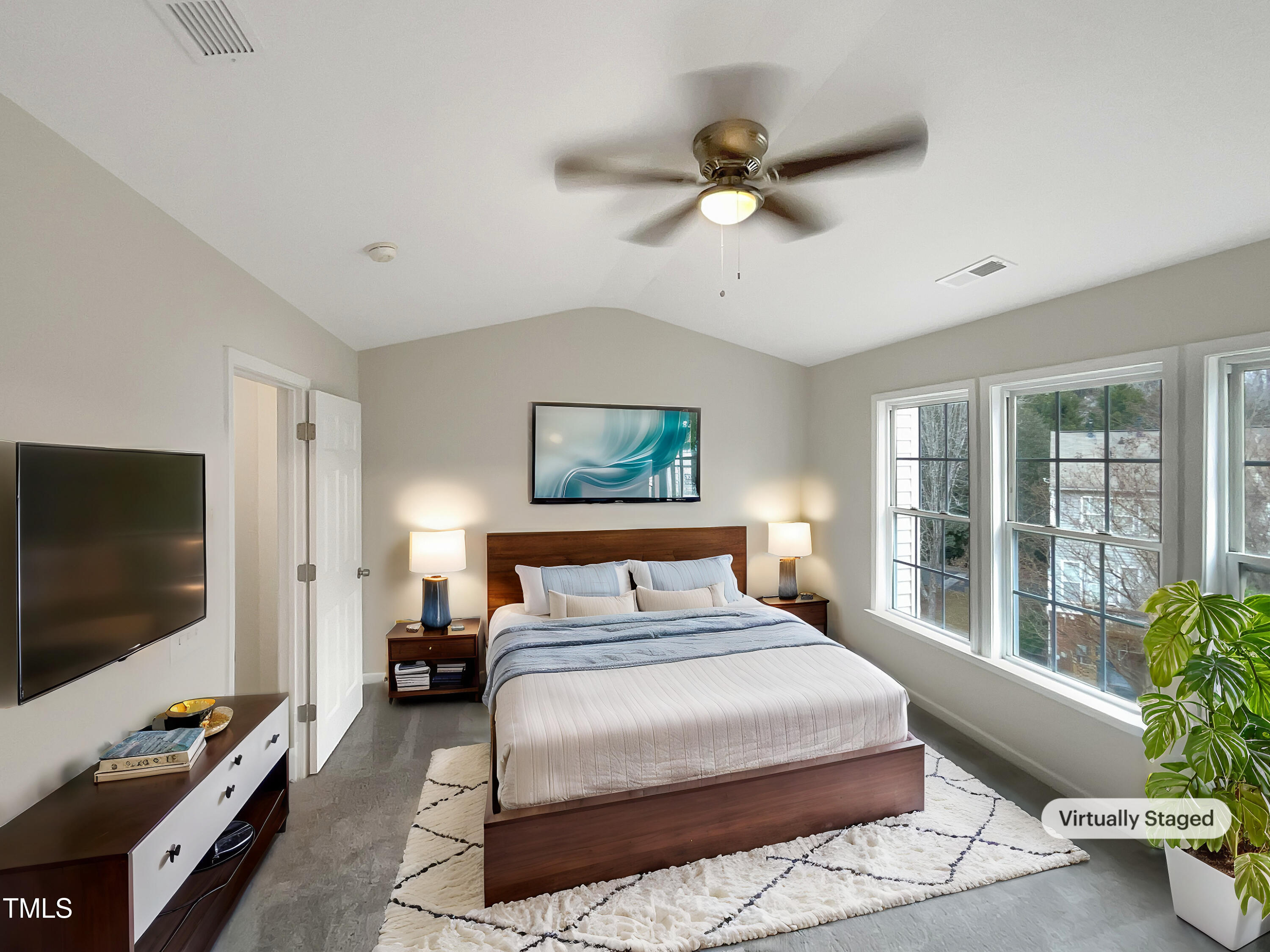 7104 Proctor Hill Drive Raleigh, NC 27613 - Photo 4 of 24 listing_5