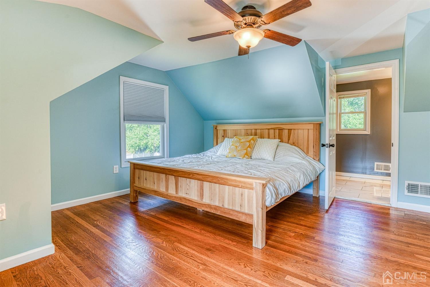 18 Mimi Road Old Bridge, NJ 08857 - Photo 21 of 33 Spacious master bedroom with it's own brand new bathroom.