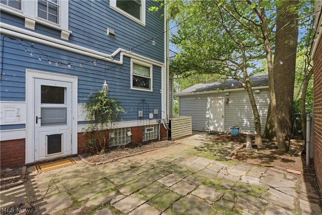 17212 Hilliard Road Lakewood, OH 44107 - Photo 34 of 40