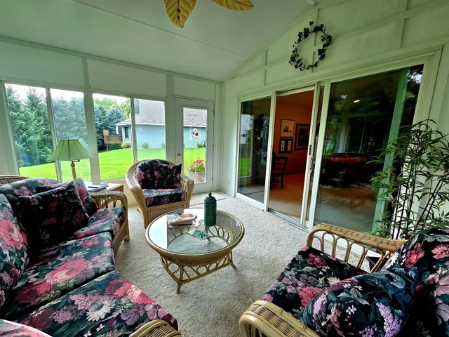 $369,900 | 642 Jenisa Drive, St. Cloud, MN 56301