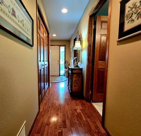 $369,900 | 642 Jenisa Drive, St. Cloud, MN 56301