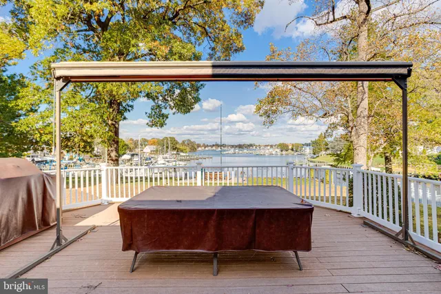 $799,000 | 200 W Road, Baltimore, MD 21221