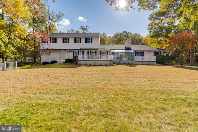 $799,000 | 200 W Road, Baltimore, MD 21221