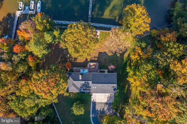 $799,000 | 200 W Road, Baltimore, MD 21221