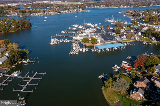 $799,000 | 200 W Road, Baltimore, MD 21221