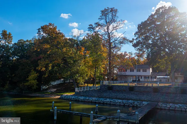 $799,000 | 200 W Road, Baltimore, MD 21221