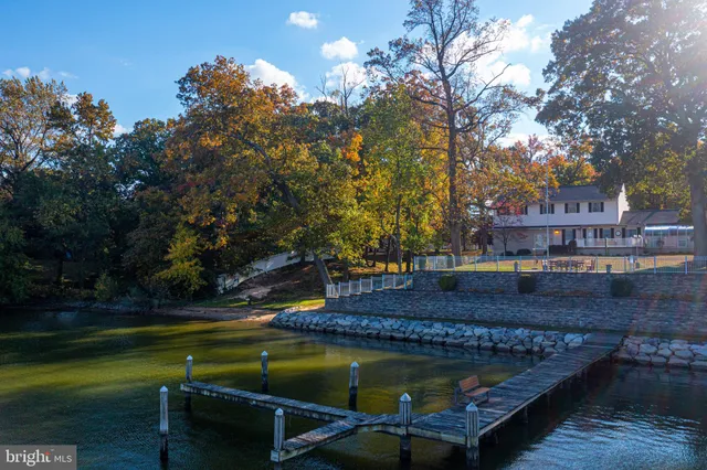 $799,000 | 200 W Road, Baltimore, MD 21221