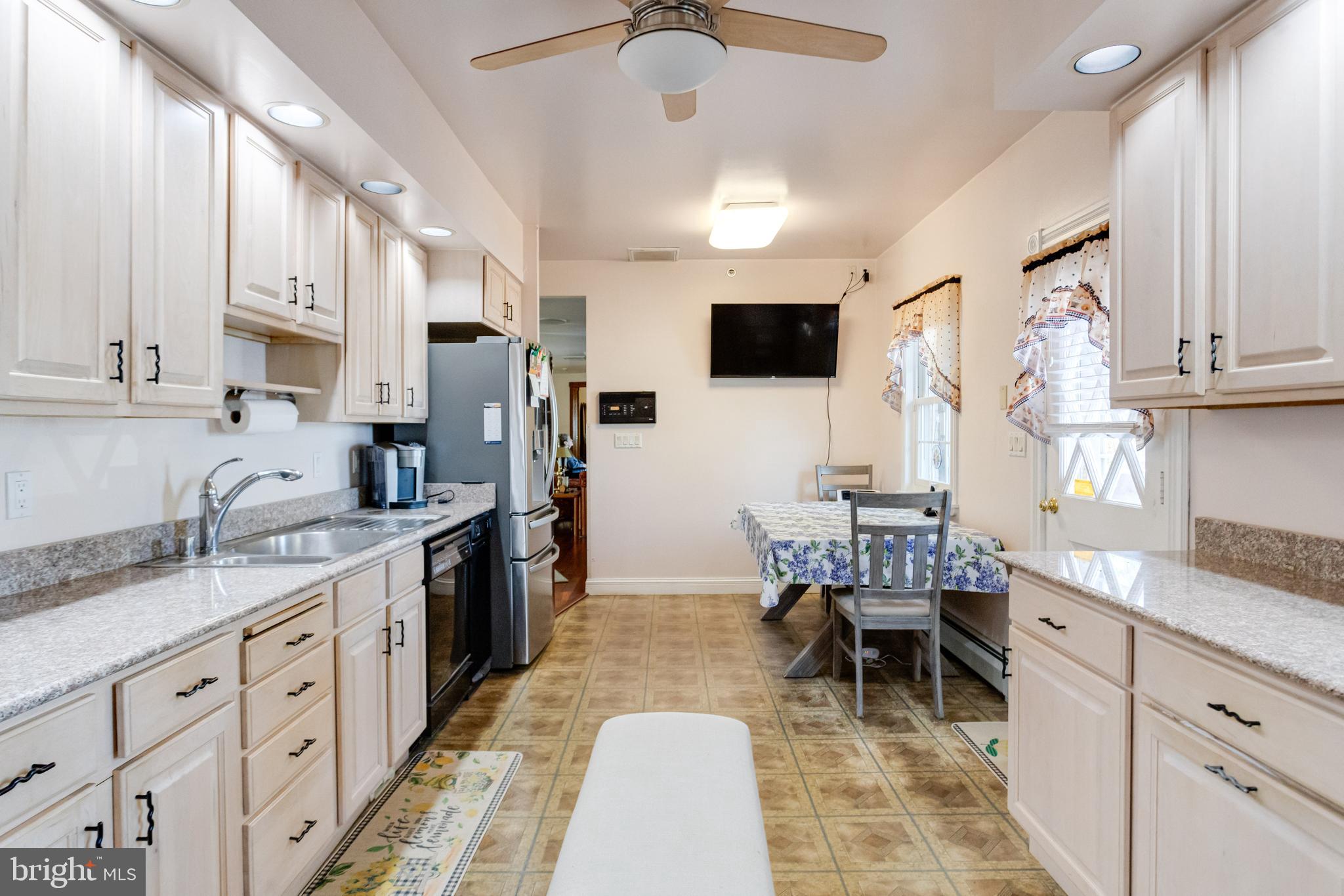 200 W Road Baltimore, MD 21221 - Photo 29 of 150