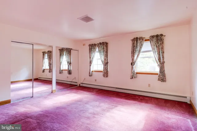 $799,000 | 200 W Road, Baltimore, MD 21221