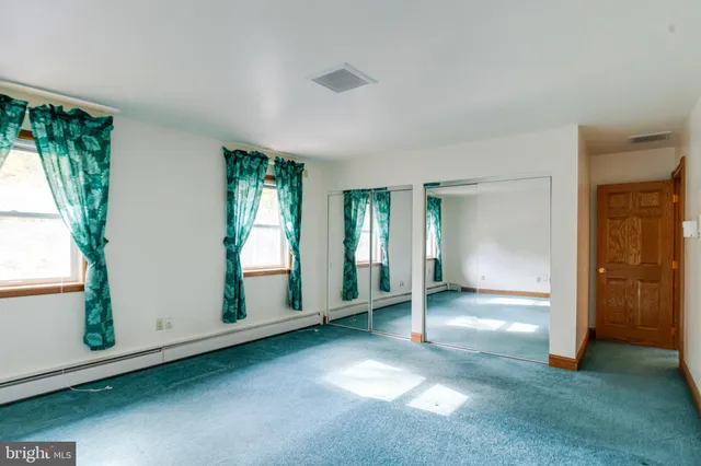 $799,000 | 200 W Road, Baltimore, MD 21221