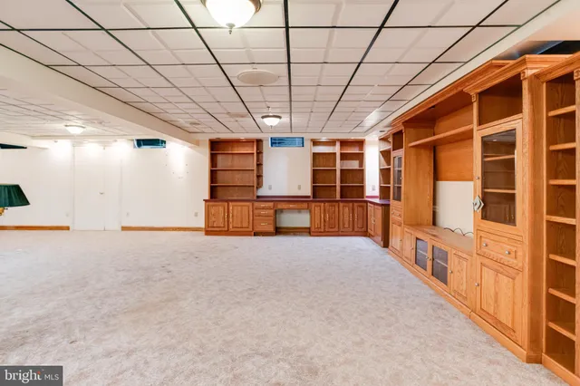 $799,000 | 200 W Road, Baltimore, MD 21221