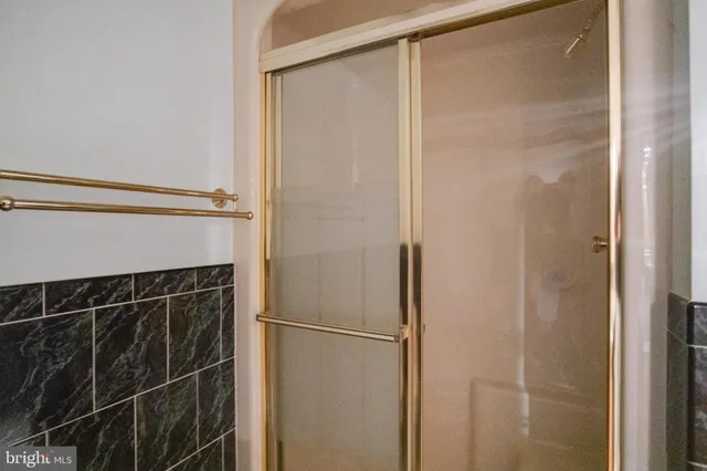 $799,000 | 200 W Road, Baltimore, MD 21221