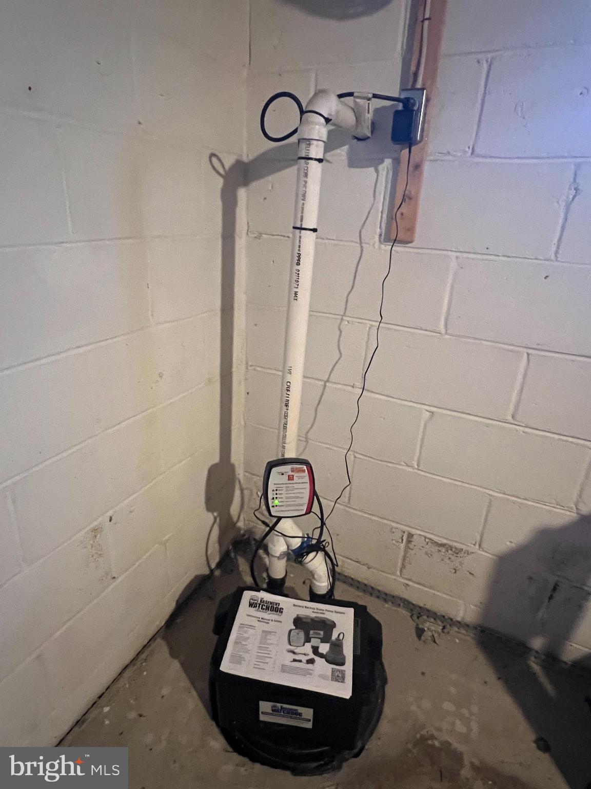 301 Murray Avenue Bellmawr, NJ 08031 - Photo 25 of 36 a bathroom with a sink toilet and shower