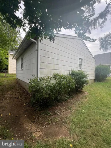 $324,900 | 301 Murray Avenue, Bellmawr, NJ 08031