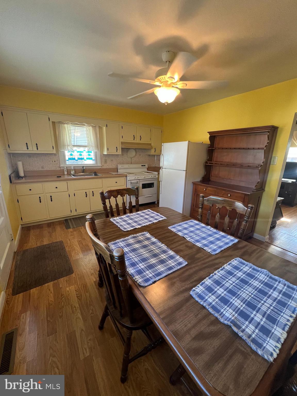 301 Murray Avenue Bellmawr, NJ 08031 - Photo 5 of 36 a view of a kitchen tables and chair