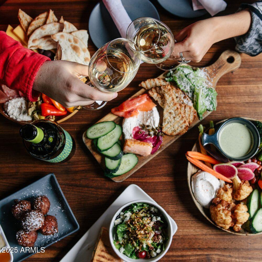 4108 East Edgemont Avenue Phoenix, AZ 85018 - Photo 103 of 118 Postinos wine