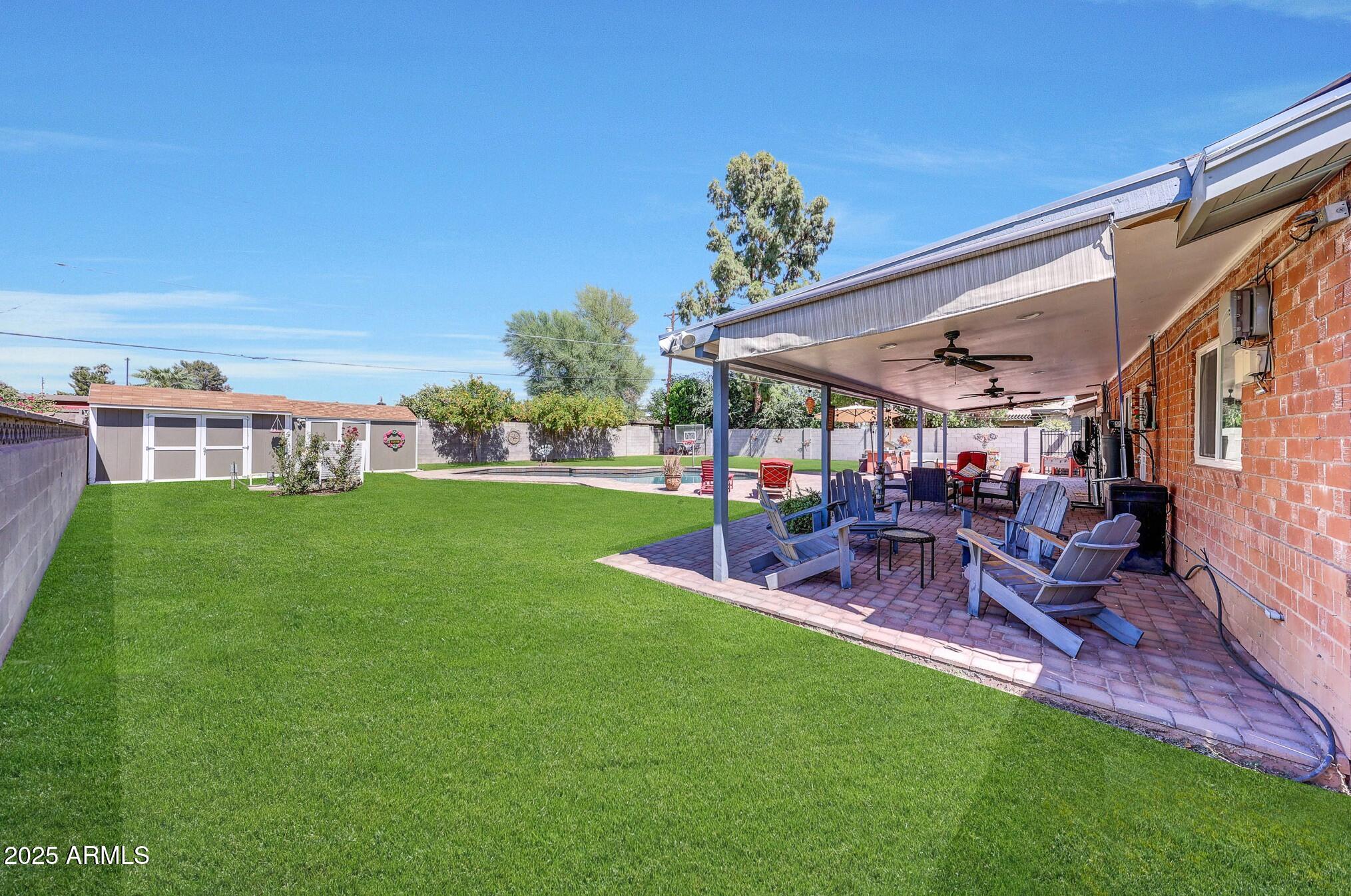 4108 East Edgemont Avenue Phoenix, AZ 85018 - Photo 47 of 118 GRASS (7)