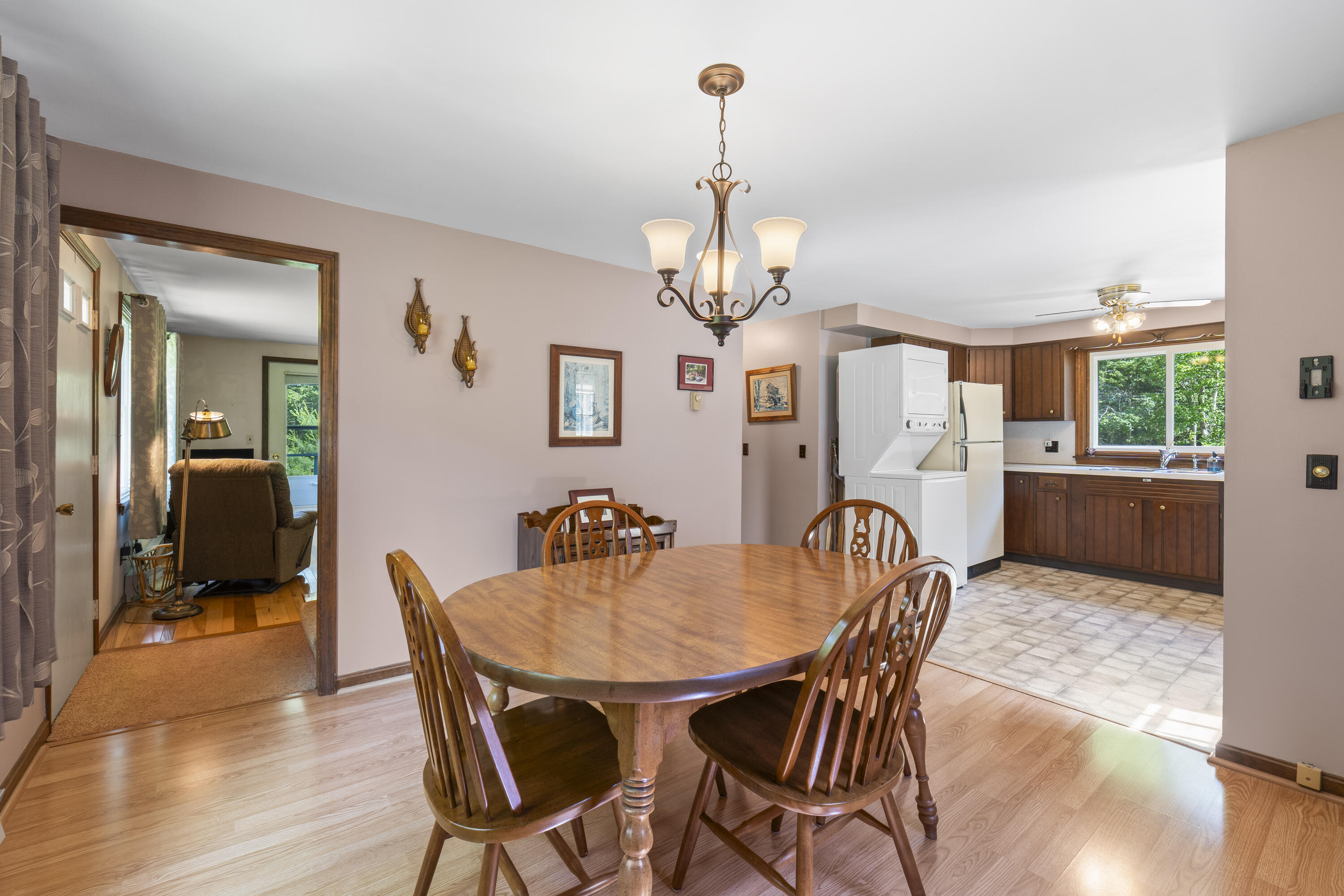 101 Mountain Road Cape Neddick, ME 03902 - Photo 18 of 44 101 Mountain Rd_124