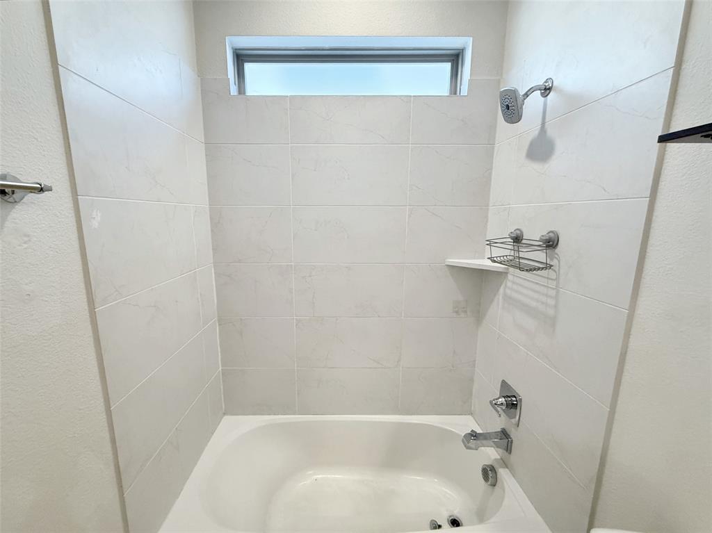 5924 Owen Road McKinney, TX 75071 - Photo 16 of 40