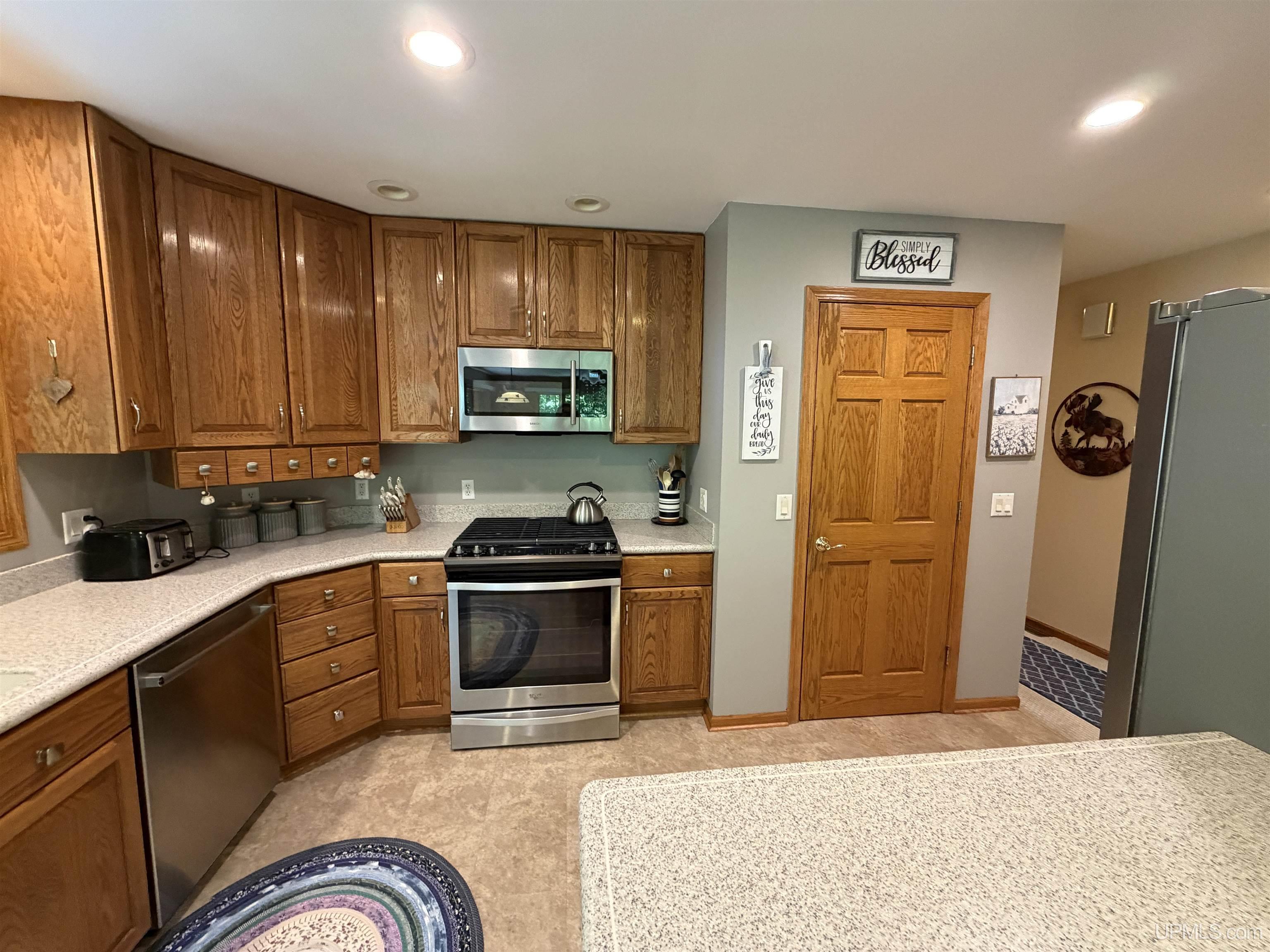 33 Tan Road Michigamme, MI 49861 - Photo 8 of 74