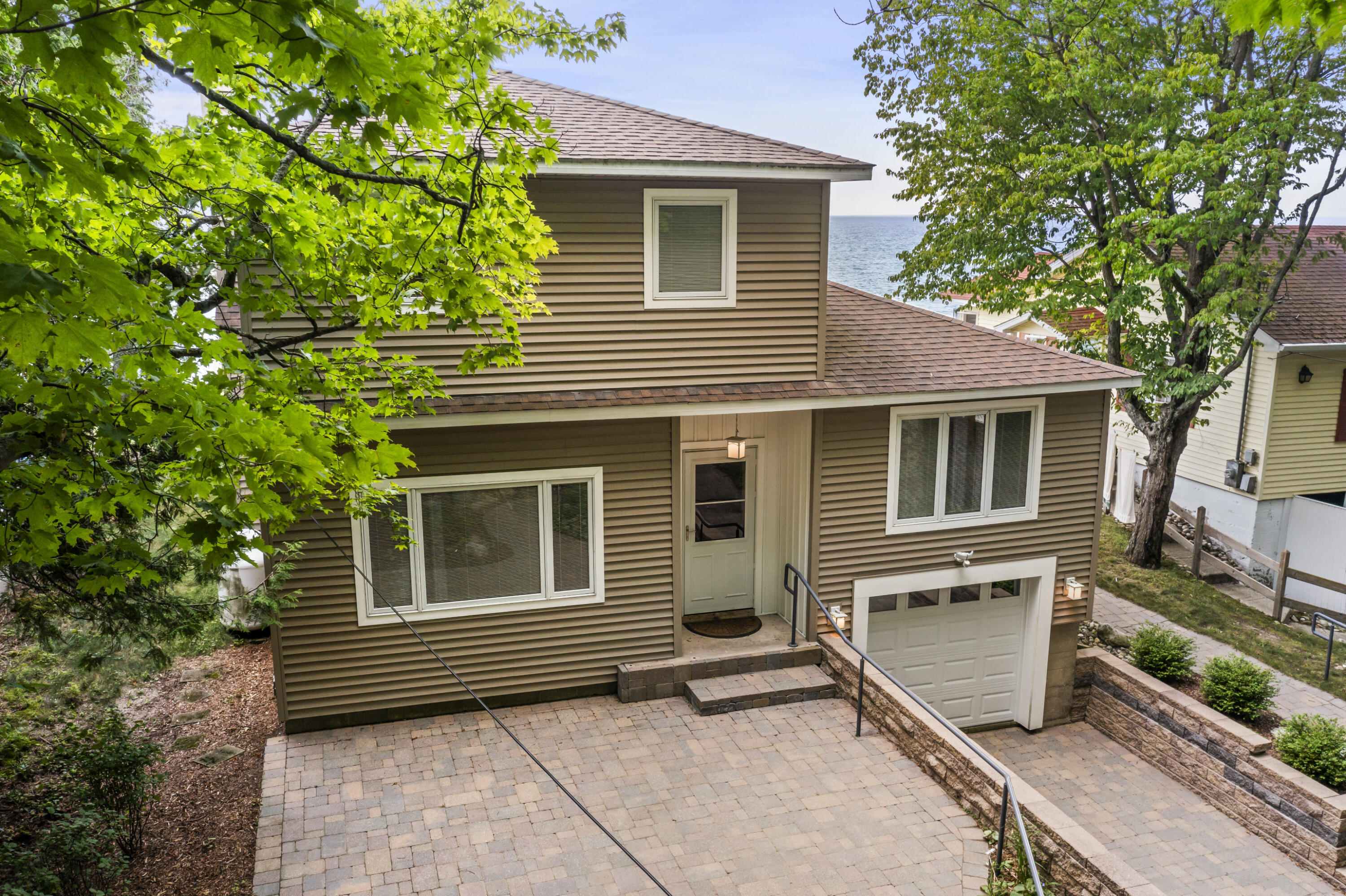 17646 South Ridgewood Drive Arcadia, MI 49613 - Photo 10 of 59 DJI_0221