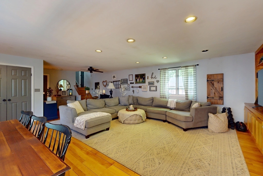 34 Deer Run Path Heath, MA 01346 - Photo 10 of 34