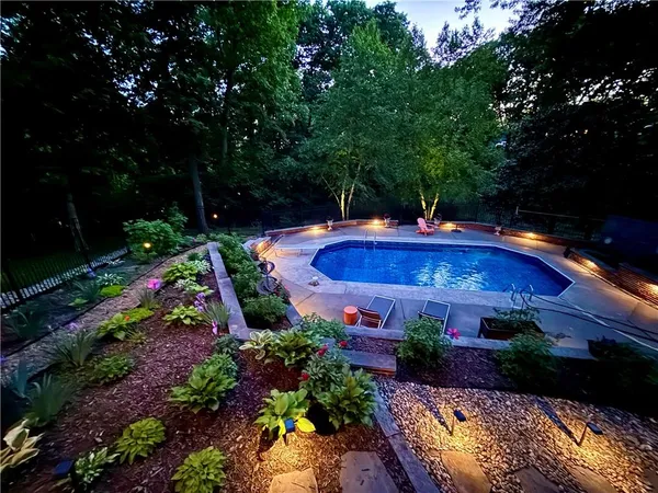 $650,000 | 4126 Northwest Claymont Drive, Kansas City, MO 64116