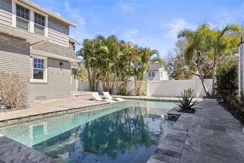 $1,290,000 | 800 18th Avenue North, St. Petersburg, FL 33704