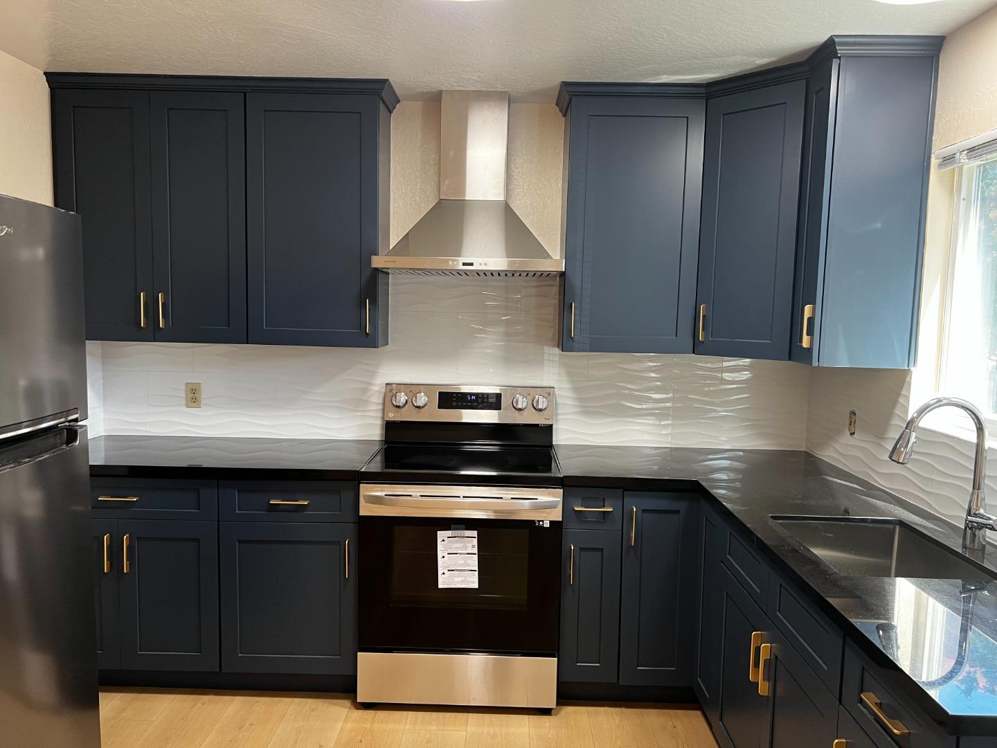 221 Rondale Court Hayward, CA 94541 - Photo 3 of 19