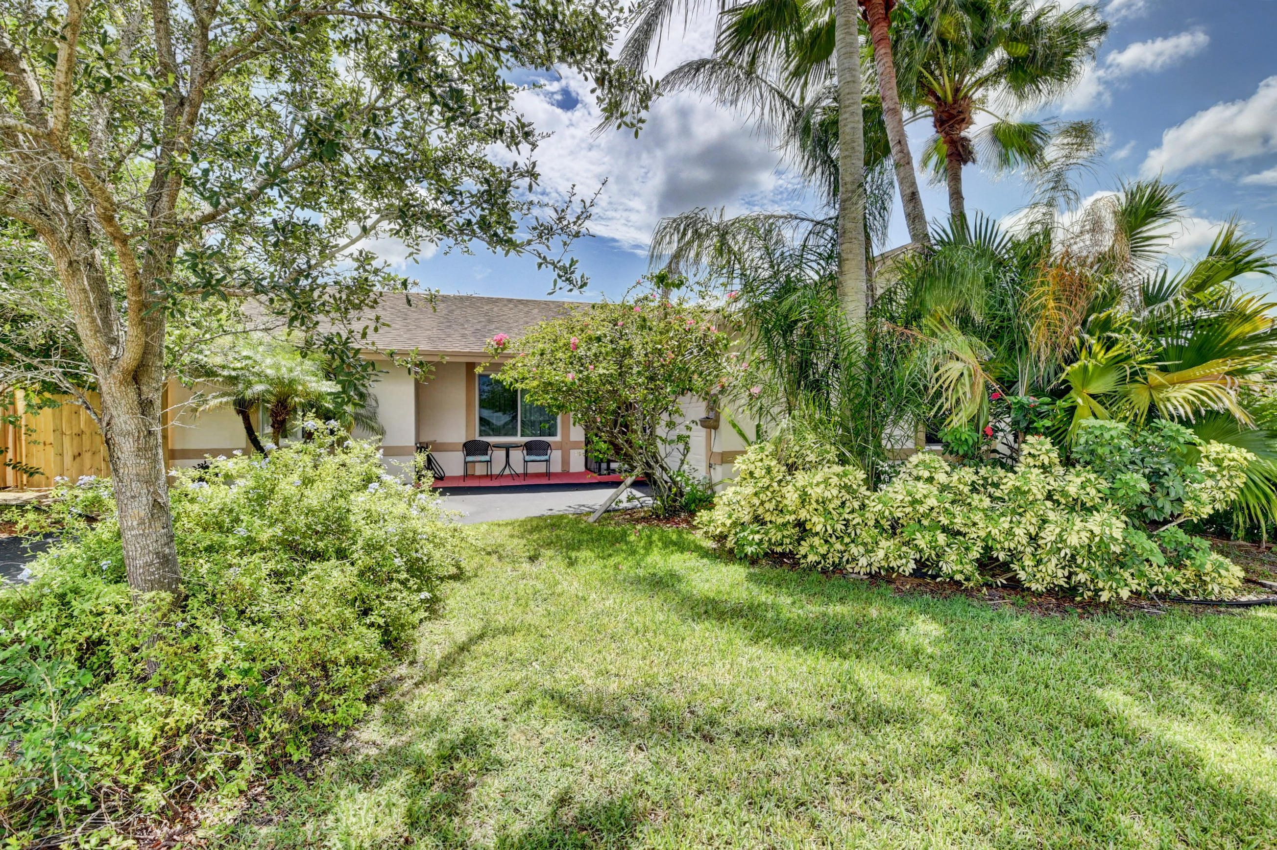 19704 Liberty Road Boca Raton, FL 33434 - Photo 2 of 54 19704 Liberty Rd, Boca Raton, FL 33434 (