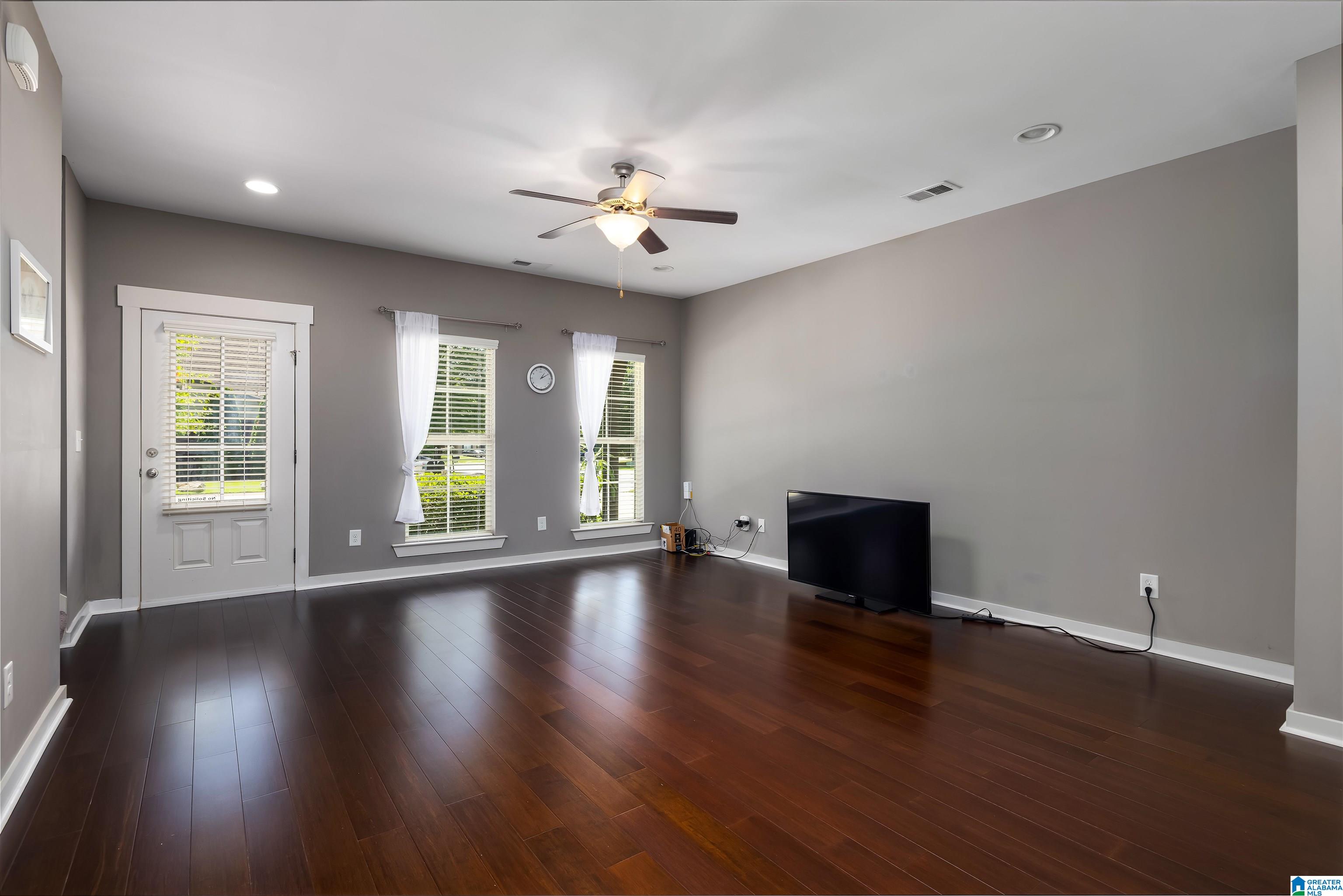 2560 Ridgemont Drive Birmingham, AL 35244 - Photo 7 of 28 Gallery Image 7