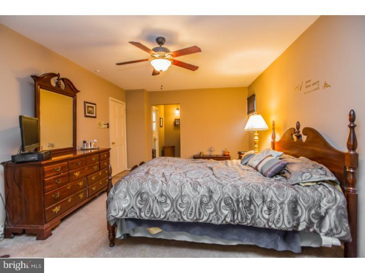 100 Canterbury Road Mount Laurel, NJ 08054 - Photo 15 of 24