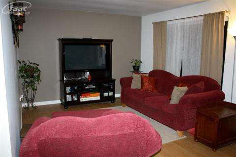 7472 North Bray Road Mount Morris, MI 48458 - Photo 4 of 26 20166493-3.JPG