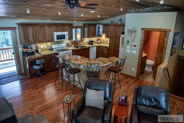 $725,000 | 3334 Highway 93, Gibbsonville, ID 83463