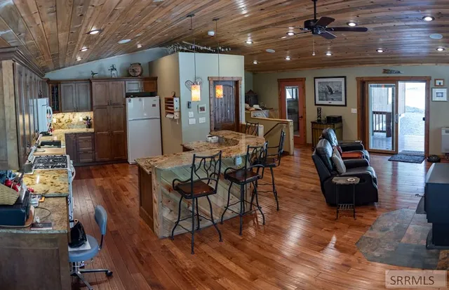 $725,000 | 3334 Highway 93, Gibbsonville, ID 83463