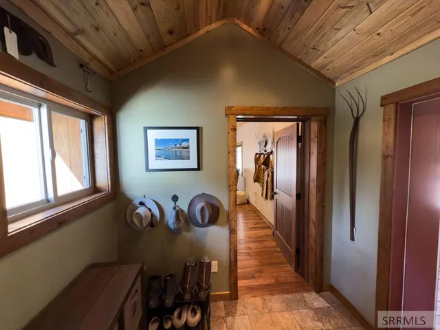 $725,000 | 3334 Highway 93, Gibbsonville, ID 83463