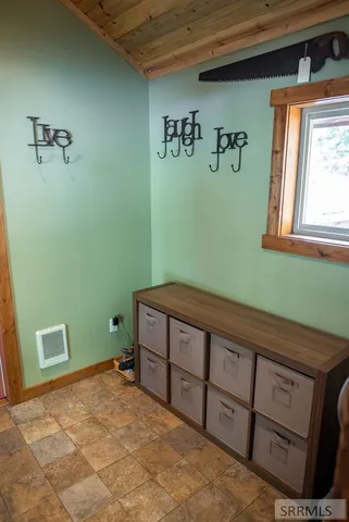 $725,000 | 3334 Highway 93, Gibbsonville, ID 83463